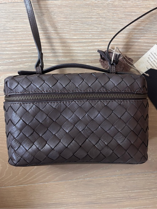 Other - NWT Genuine Leather Woven Bag Bottega Inspired